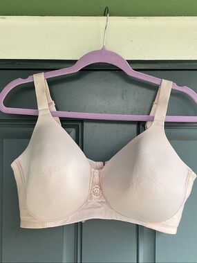 Vanity Fair Light Beige Smooth Full-Coverage Bra, 42D, 71380